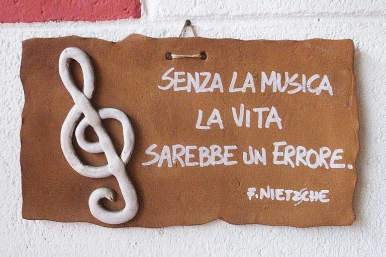 Andrea Cappannari docente e operatore in tecniche di massaggio e relazione di aiuto